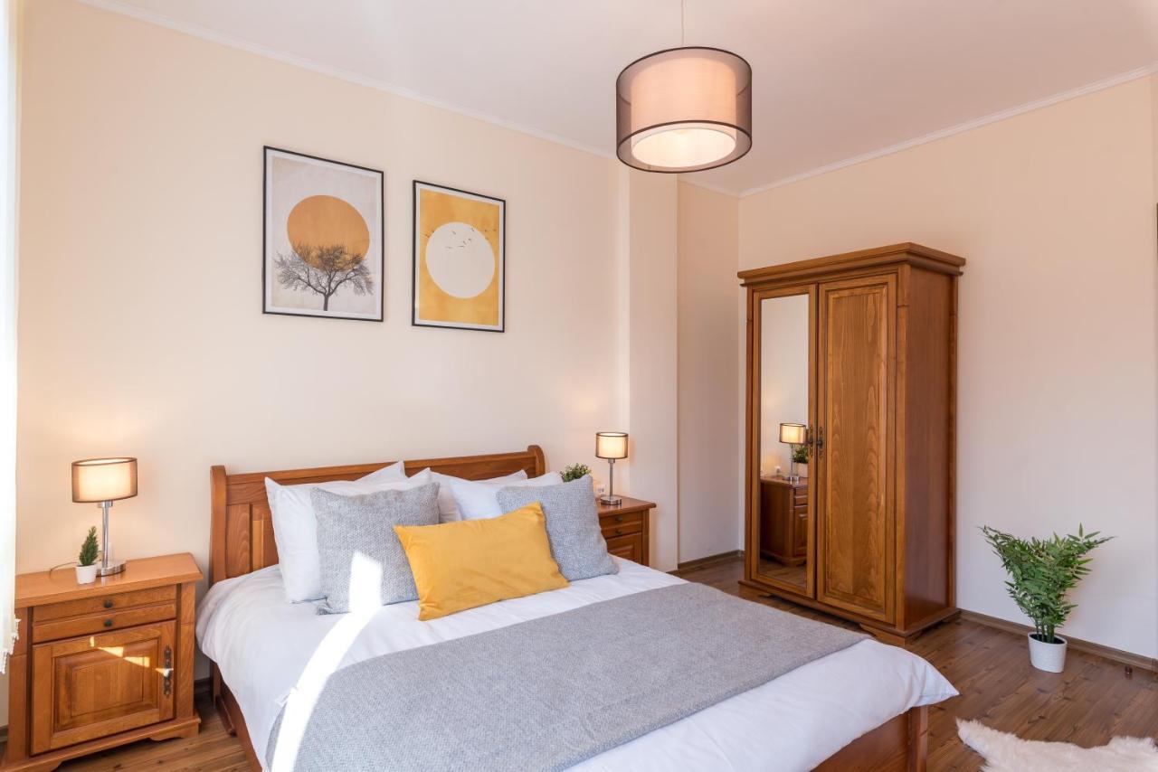 Charming Ski Apartments Near Gondola & Bar Street, Cedar Lodge 1 Complex Bansko Exteriér fotografie